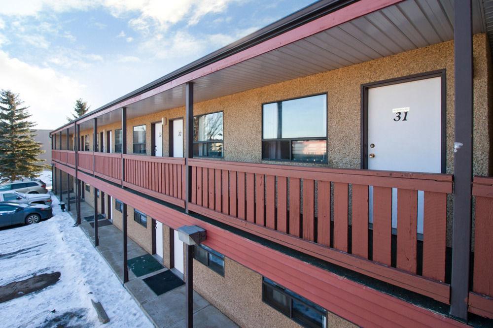 Horizon Motel Saint Albert Экстерьер фото